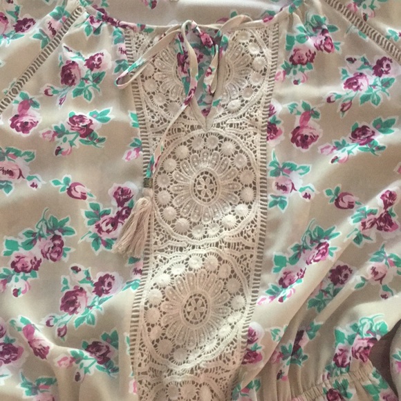 Romper - Picture 3 of 5